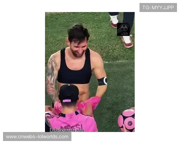 保龄球馆训练曝光，梅西精准控球技巧跨界展示