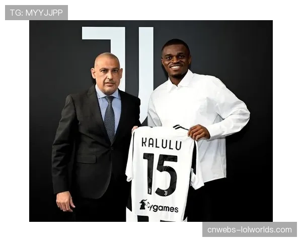 曼联有意尤文后卫卡卢卢,将派代表考察国家德比表现